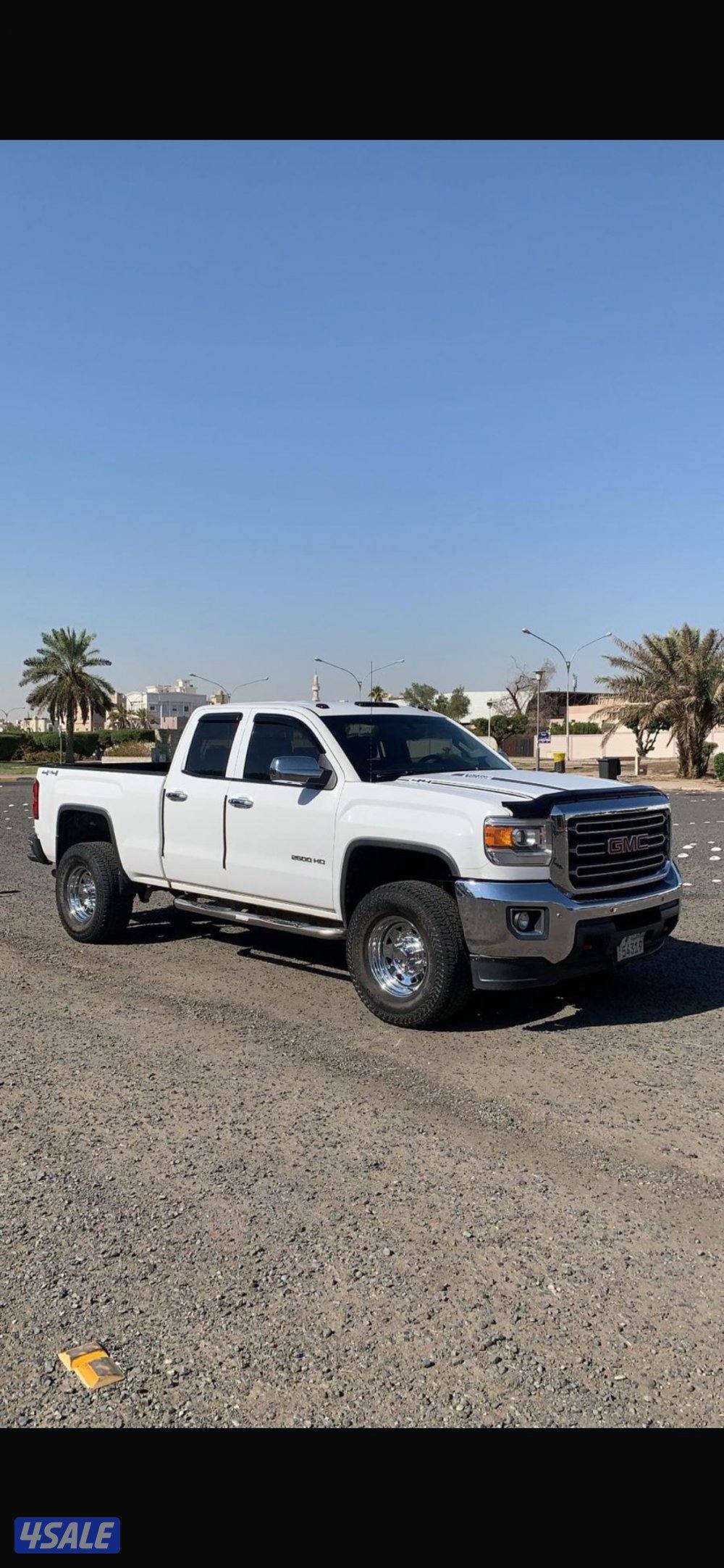 وانيت للبيع حجم٢٥٠٠ قماره ونص صبغ الوكالة ماشي ٤٨٦ الف بهبهاني شرط الف1