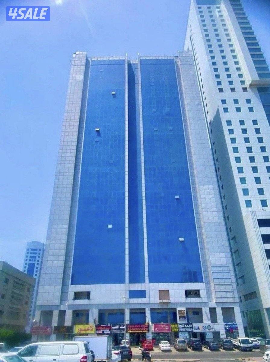 مكاتب للآجار بأسعار منافسة ببرج فخم بالمرقاب وقريب من مجمع الوزارات4