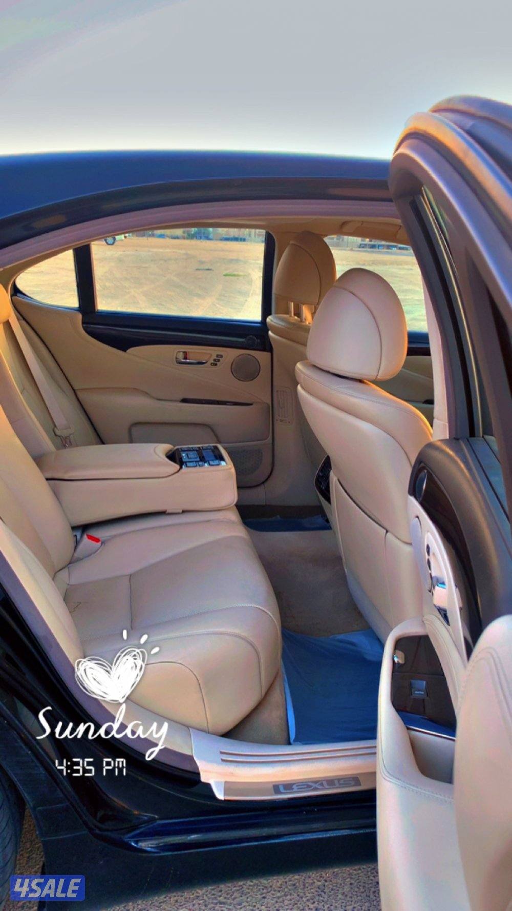 SAL CAR  LEXUS  LS 460  km2361