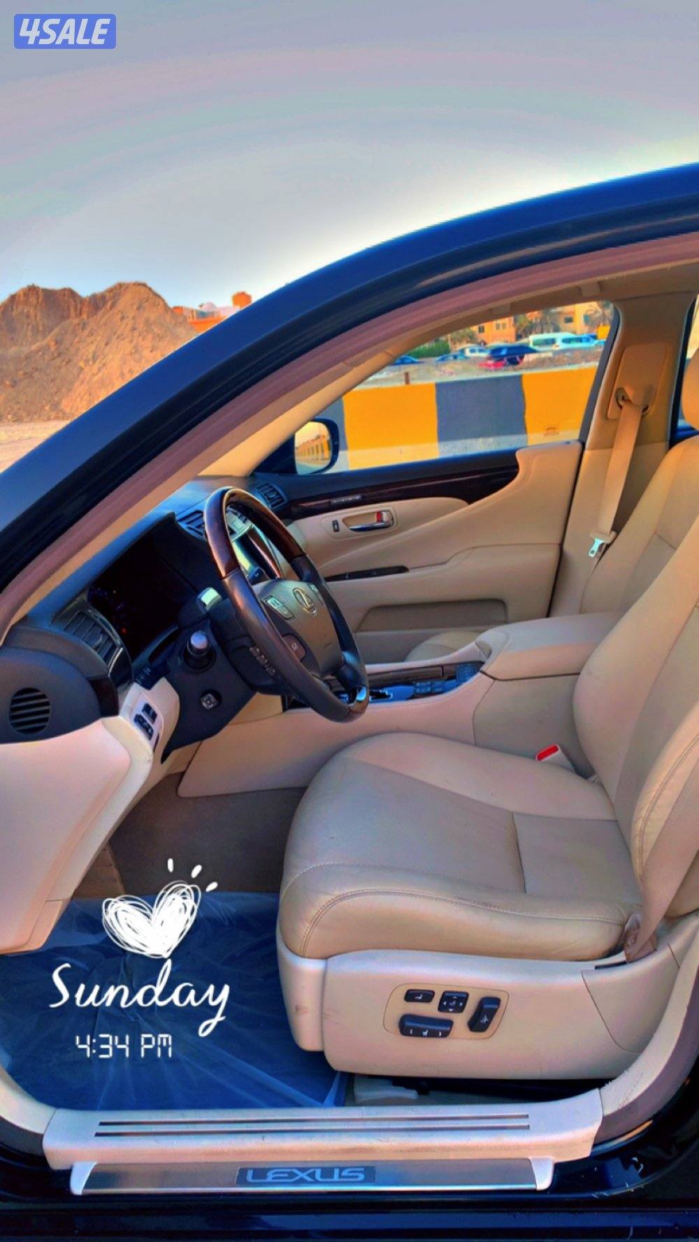 SAL CAR  LEXUS  LS 460  km2363