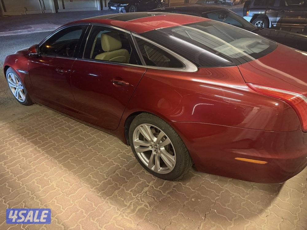 للبيع  جاكور XJL  ٦ سلندر موديل ٢٠١١0