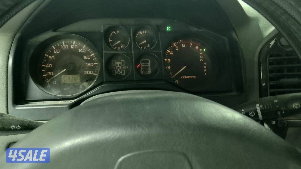 باجيرو ربع بحاله جيده ٢٠٠٢11