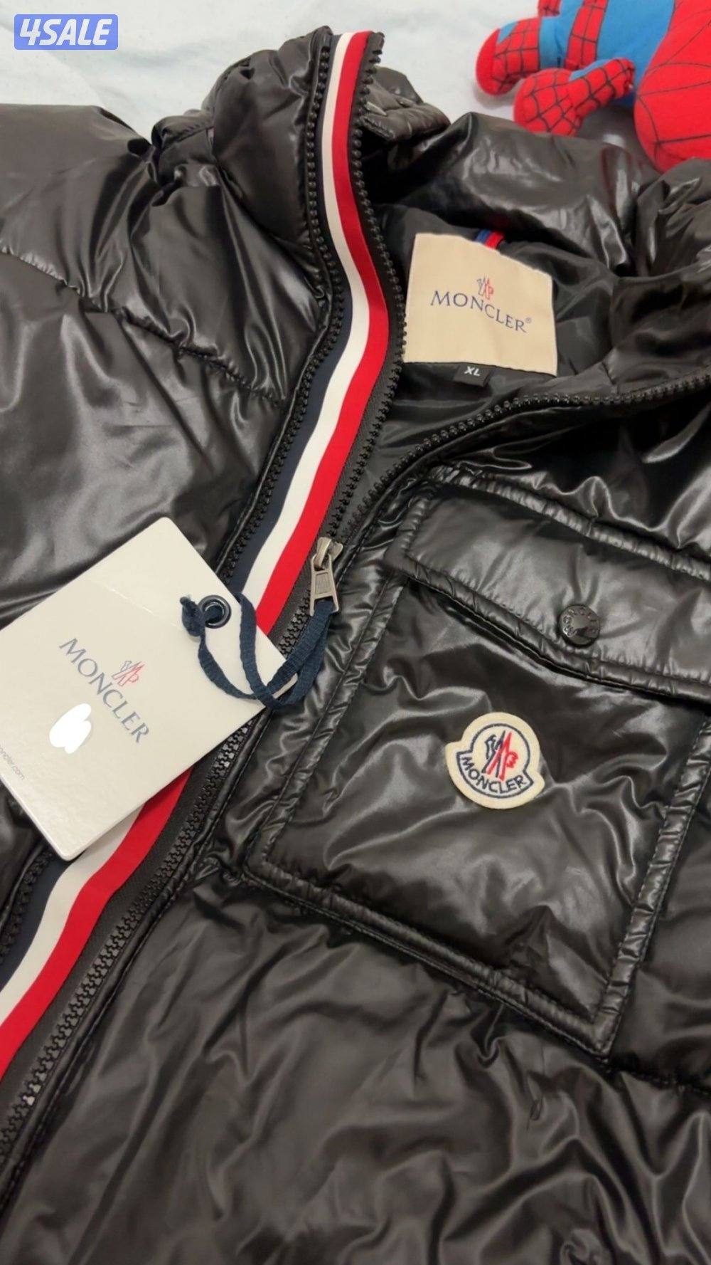 Moncler Montbeliard Down Puffer Jacket1