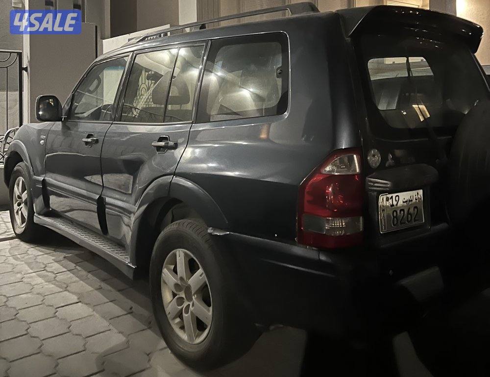 للبيع باجيرو1