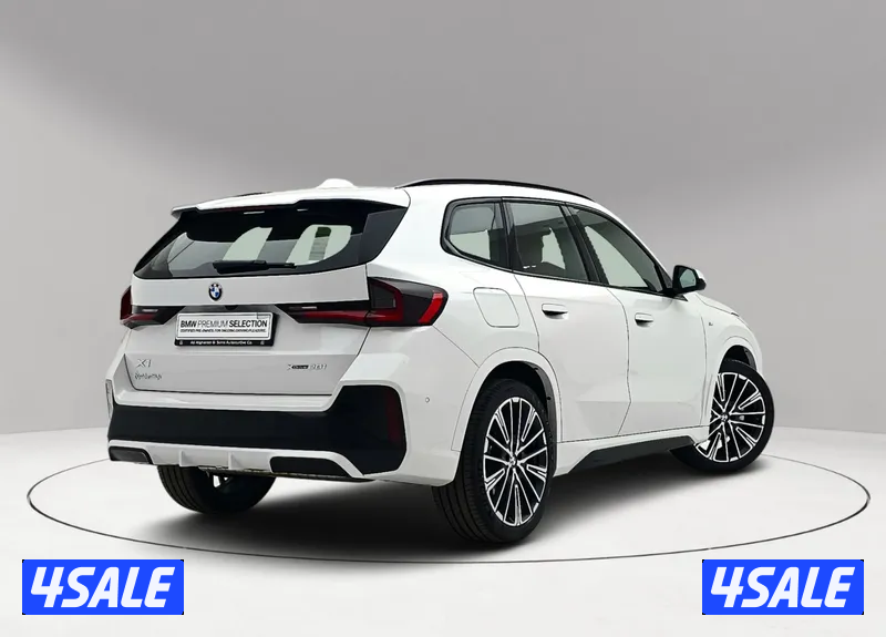 BMW X1 xDrive 20i M Sport Pack1