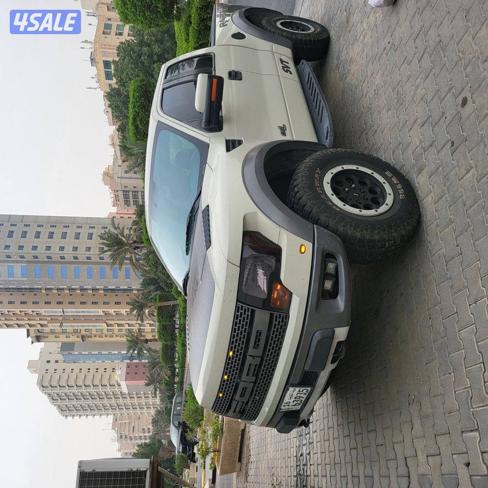 فورد رابتر للبيع ٢٠١٣ ممتازه لاتحتاج مصاريف0