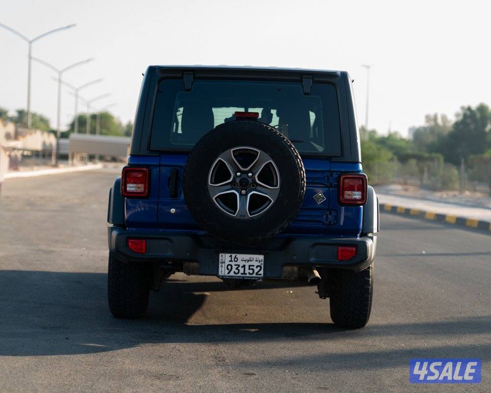 جيب رانجلر سبورت JL دبل قير ٢٠١٩ صبغ الوكالة  استعمال عائلي4