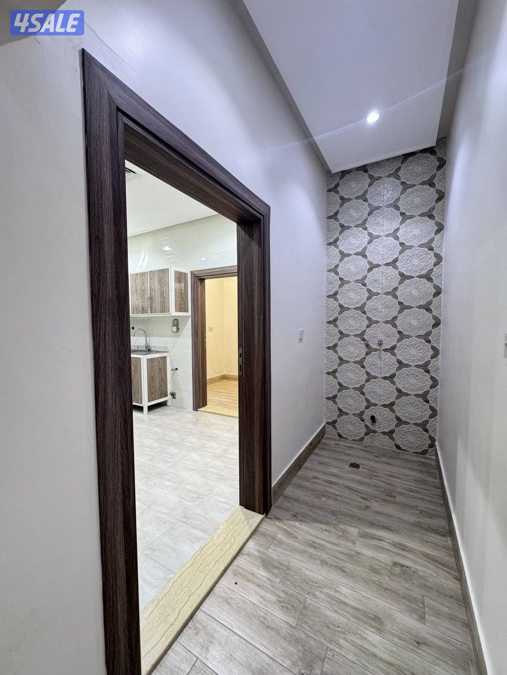 سوبر ديلوكس2