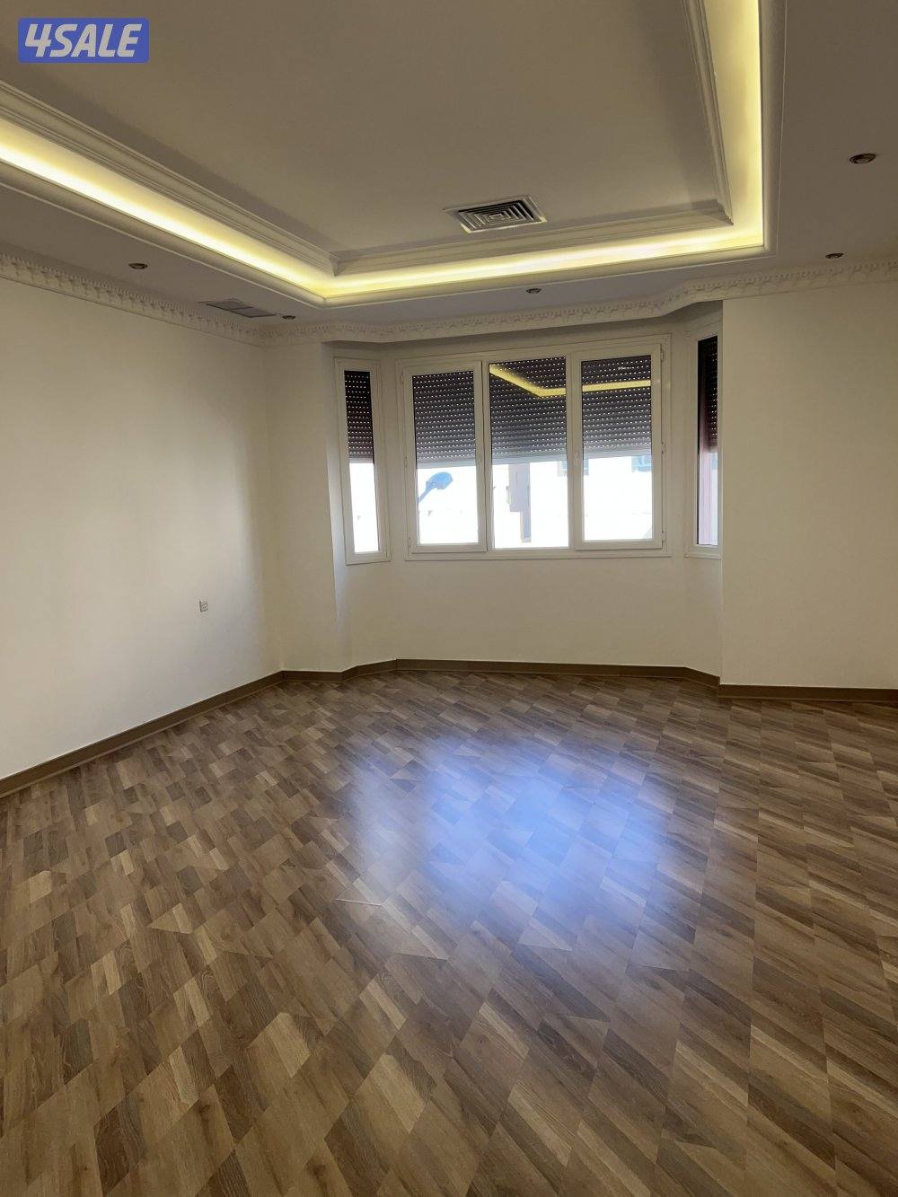 للأيجار ببوفطيرة دور أول 5 غرف0