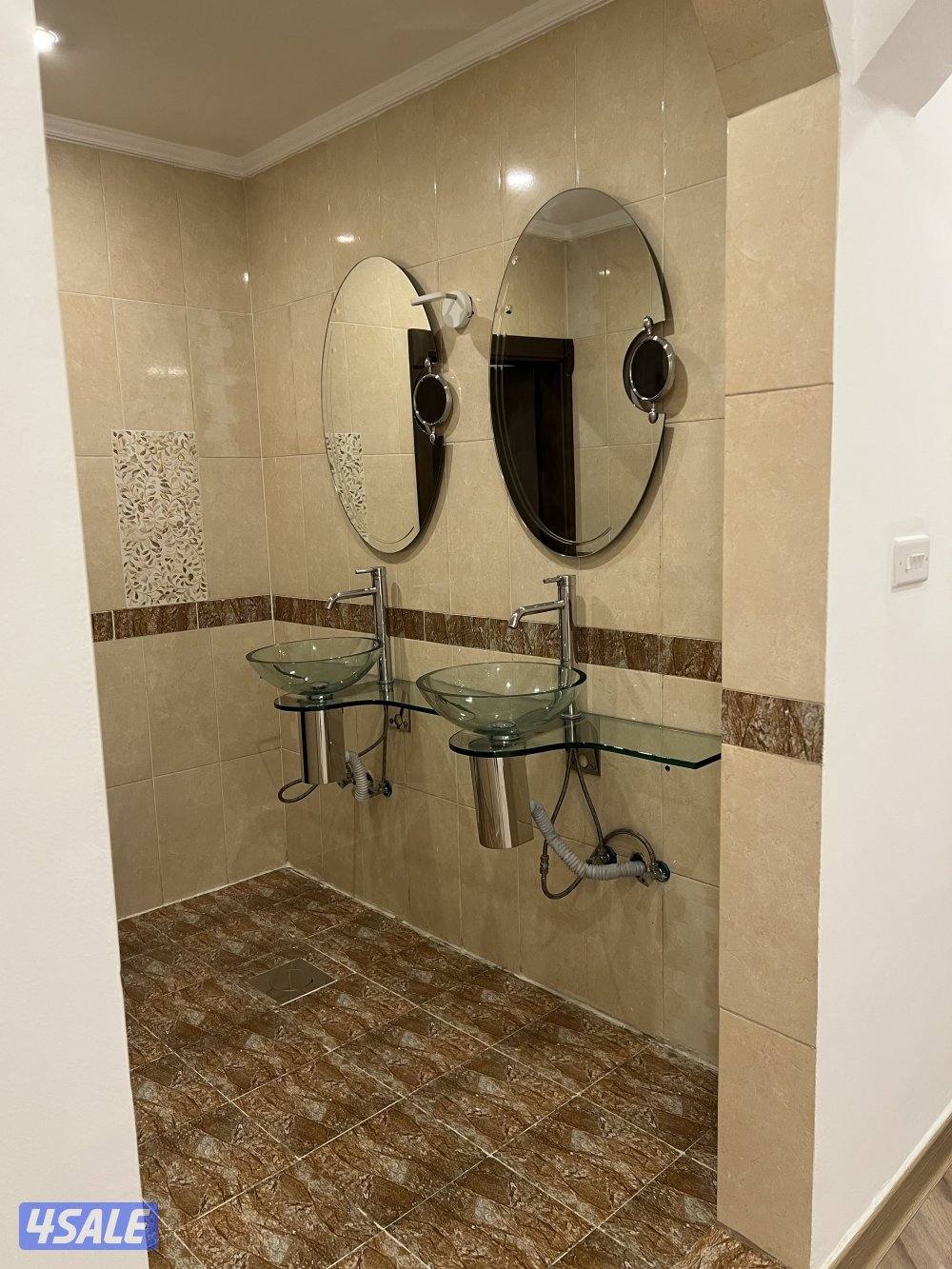 للأيجار ببوفطيرة دور أول 5 غرف8