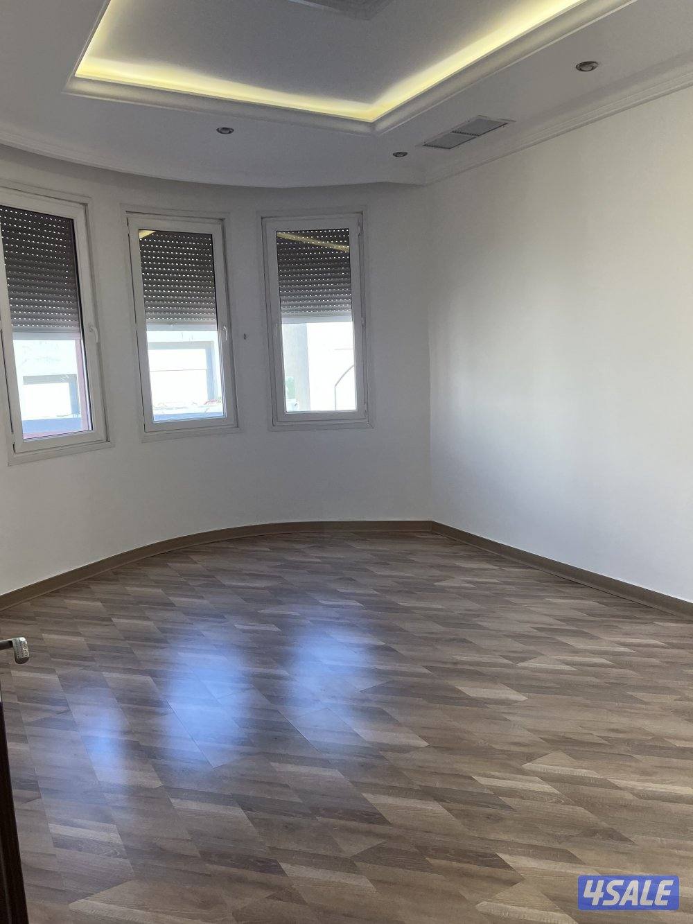 للأيجار ببوفطيرة دور أول 5 غرف9