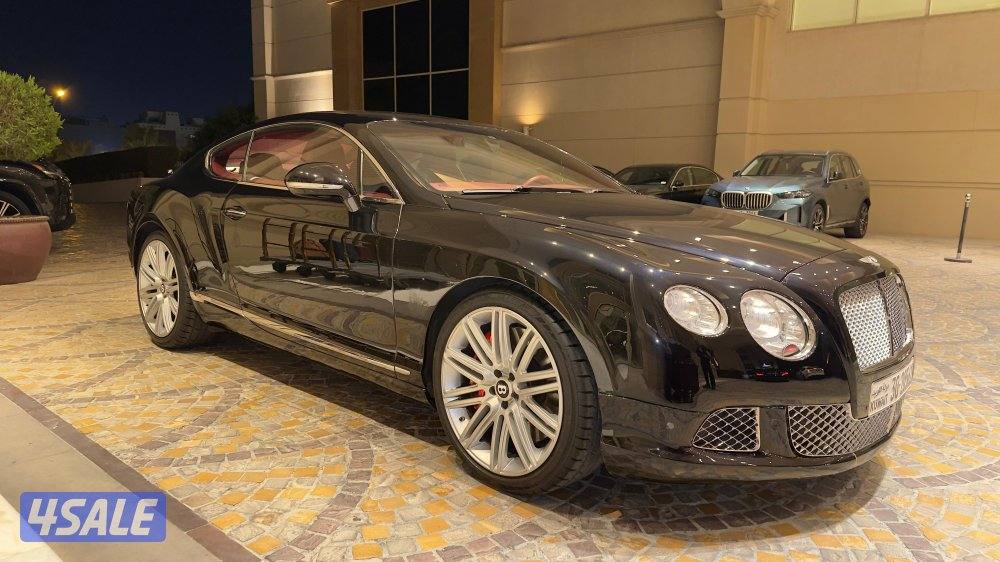 بنتلي Speed/ موديل 2014/ جلد أحمر بالكامل/ اعلاا فئة15