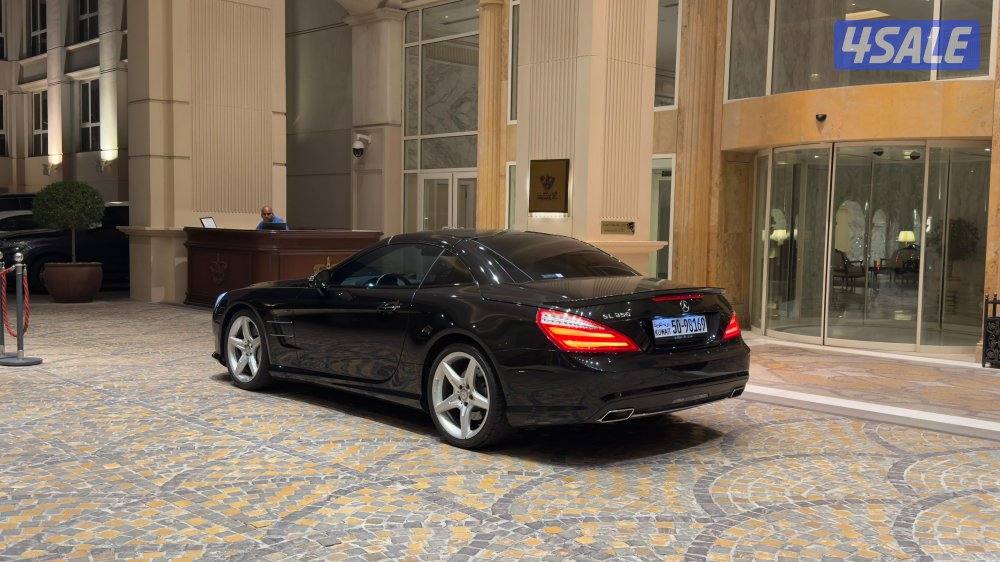 مرسيدس SL 350/ موديل 2015/ عداد 41 ألف/ سقف بنوراما/ كت AMG3
