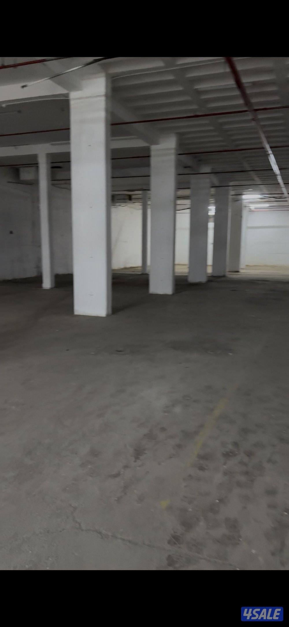 يوجد مخازن في الشويخ من ١٠٠ الي ١٠٠٠ متر1