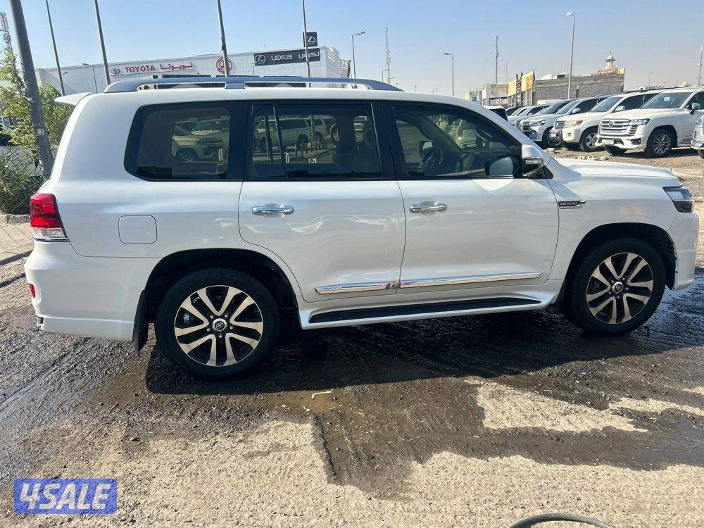 لاند كروزر GX.R-قراند تورينق .V82