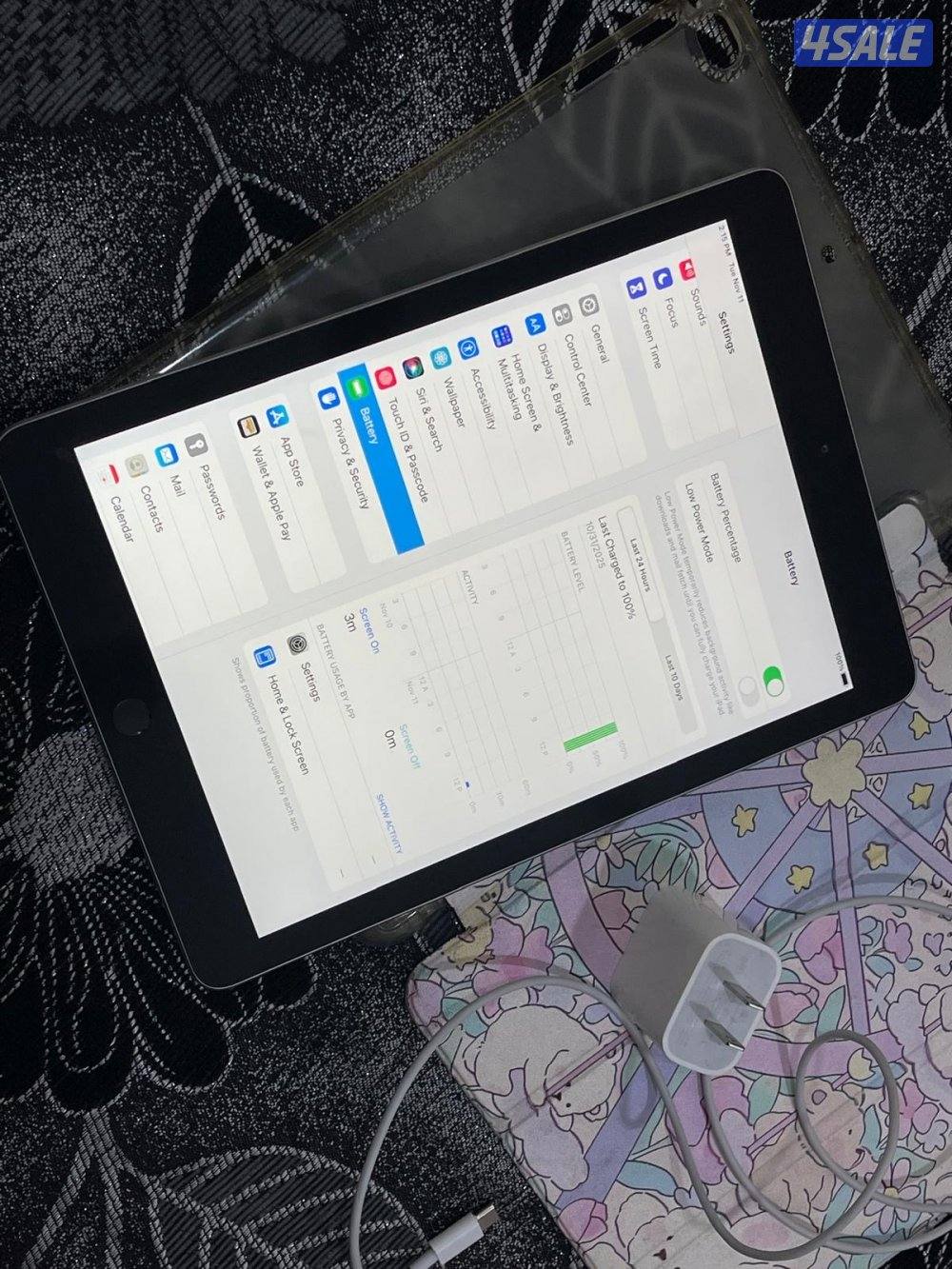 ايباد ابل 5 الخامس 128 مع الاغراض كامله كفر وشحن ابل اصلي6