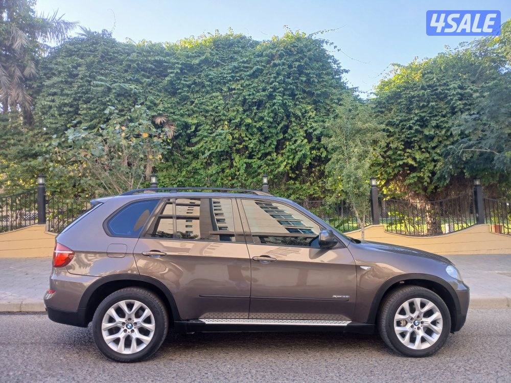 بي إم دبليو X5 موديل 2011 ٦سلندر وارد وكالة2