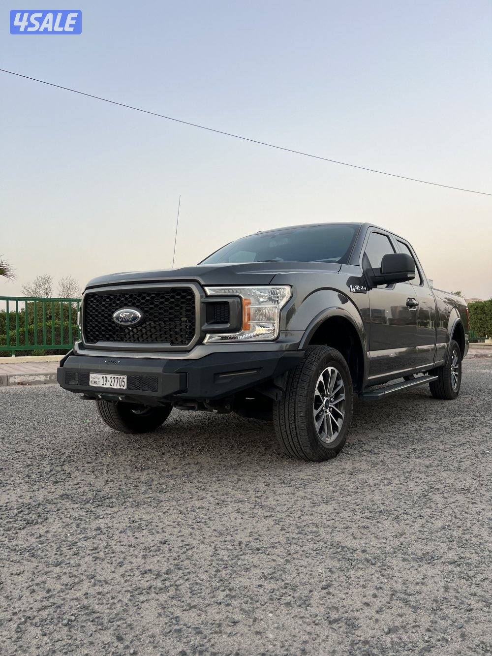 وانيت فورد0