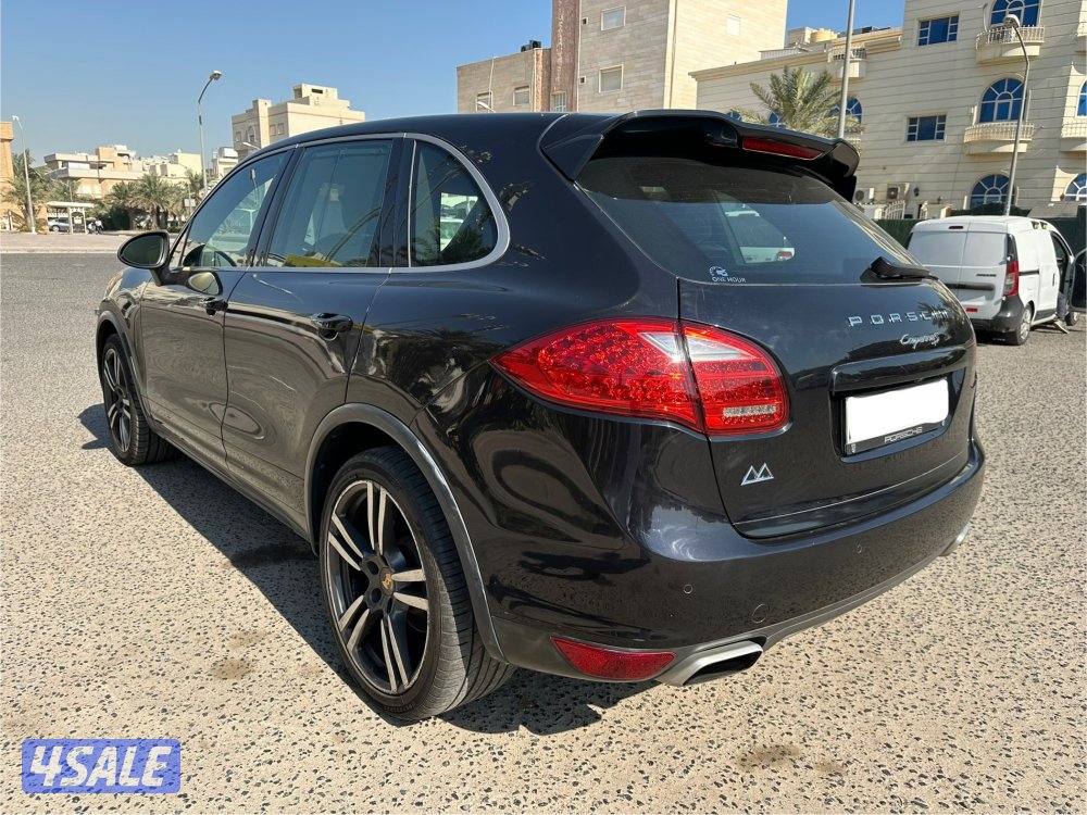 للبيع بورش كايين موديل 2014 6 سلندر3