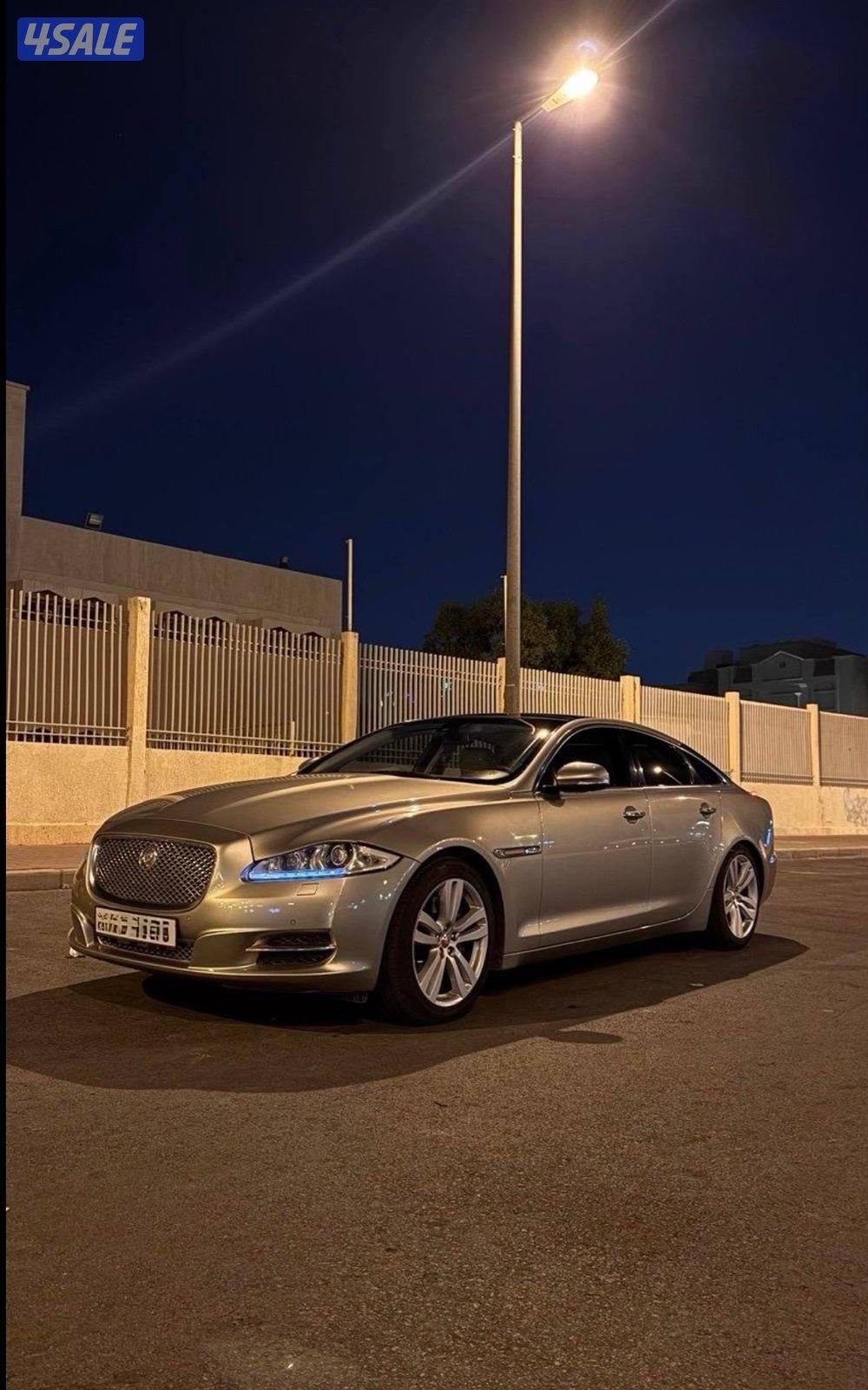 جاكوار XJ موديل 2014صبغ الوكالة0