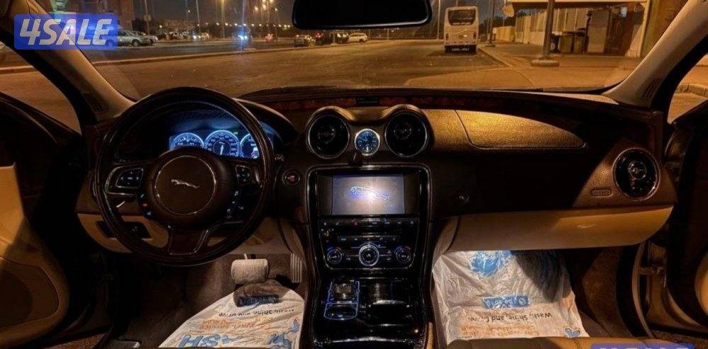 جاكوار XJ موديل 2014صبغ الوكالة4