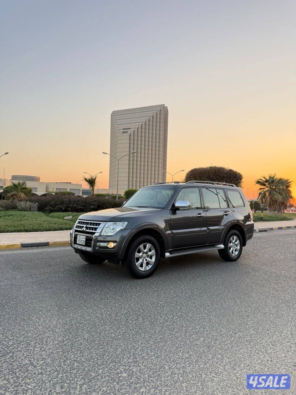 باجيرو 2022 صبغ الوكاله فل اوبشن فتحه وثلاجه وخريطة سيرفيس منتظم1