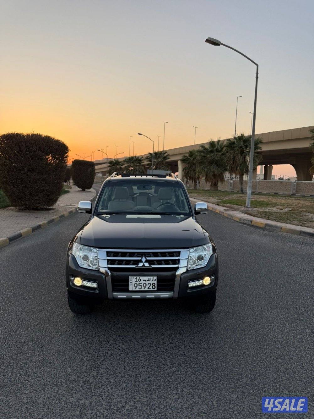 باجيرو 2022 صبغ الوكاله فل اوبشن فتحه وثلاجه وخريطة سيرفيس منتظم6