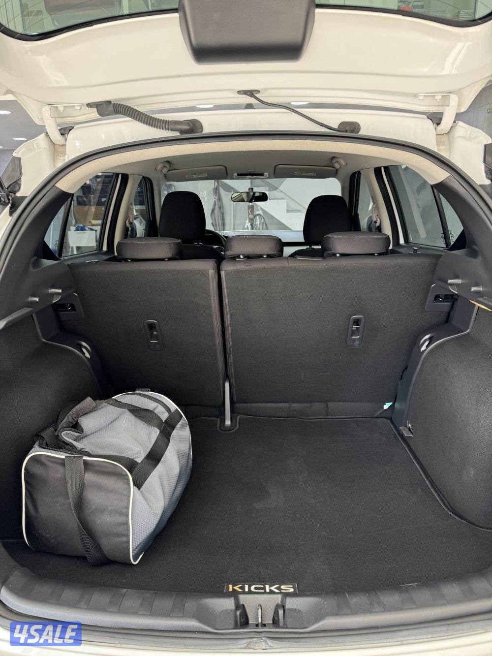 للبيع نيسان كيكس موديل 2022 عداد 71 شرط الفحص8