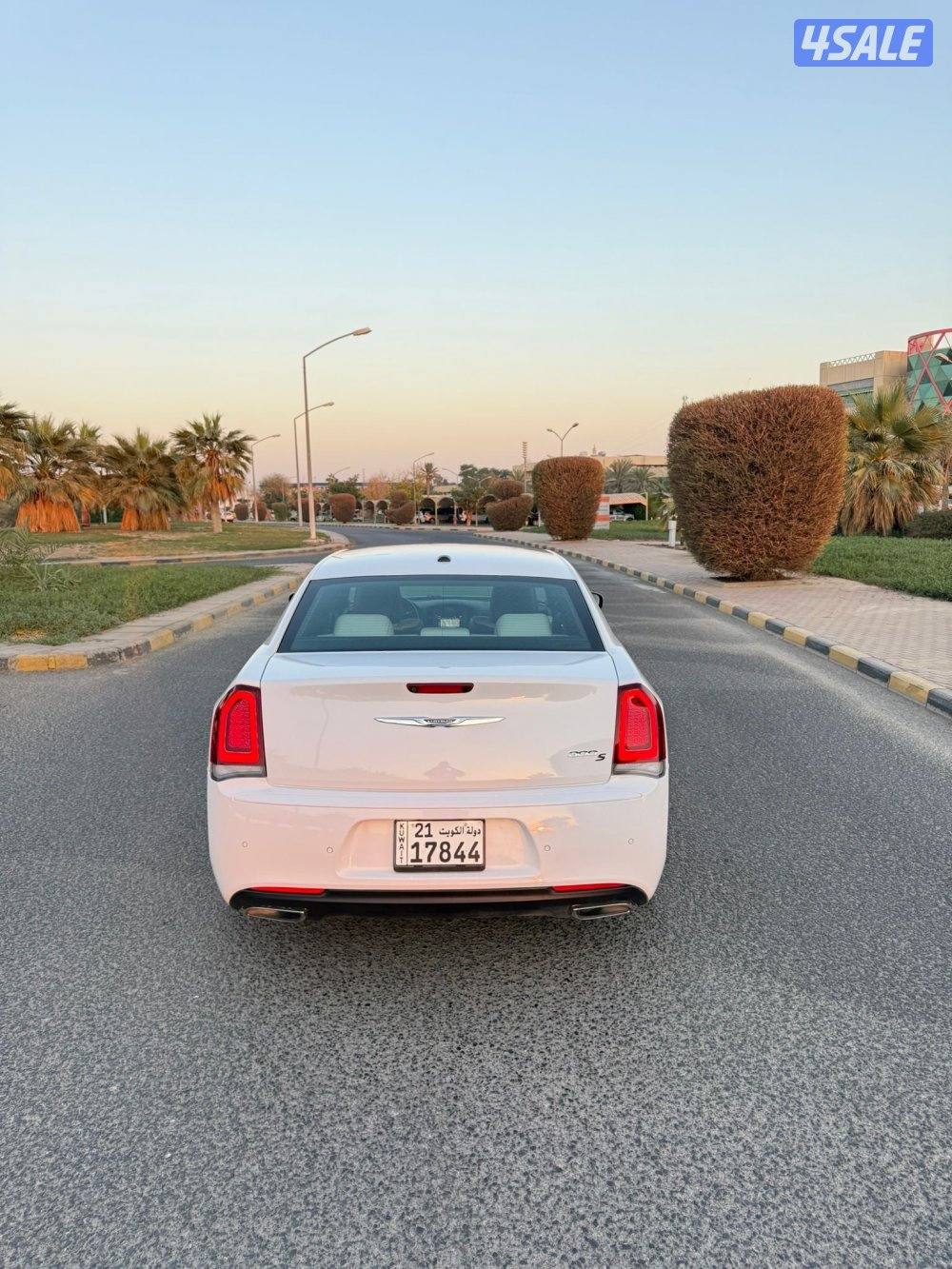 كرايزر فئة s موديل 2021  سيرفس منتظم بحاله الوكاله شرط الفحص الكامل4