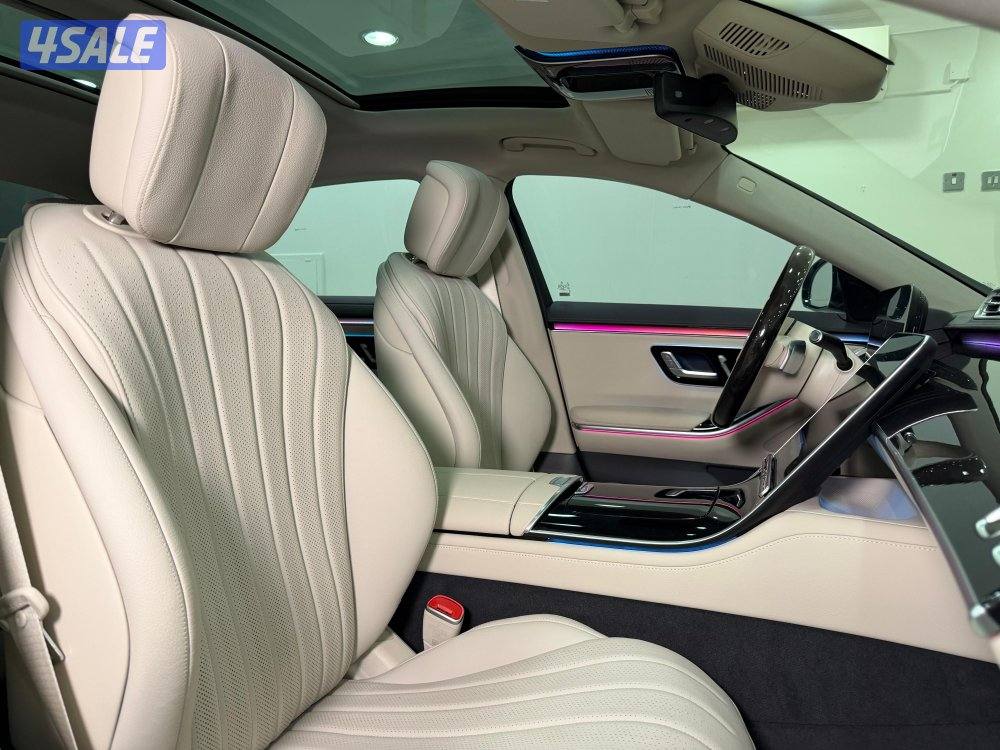 مرسيدس S500 وكالة تحت الكفالة موديل ٢٠٢٢ عداد ١٠ الاف كيلو10