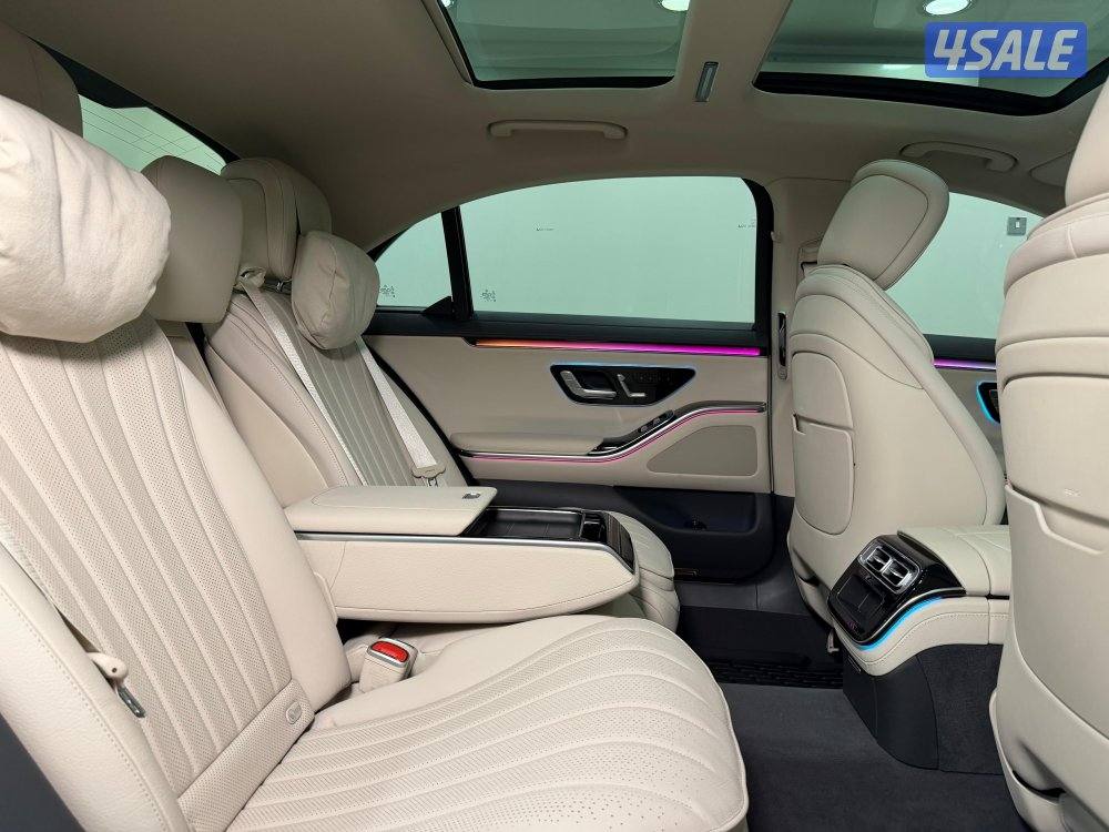 مرسيدس S500 وكالة تحت الكفالة موديل ٢٠٢٢ عداد ١٠ الاف كيلو12