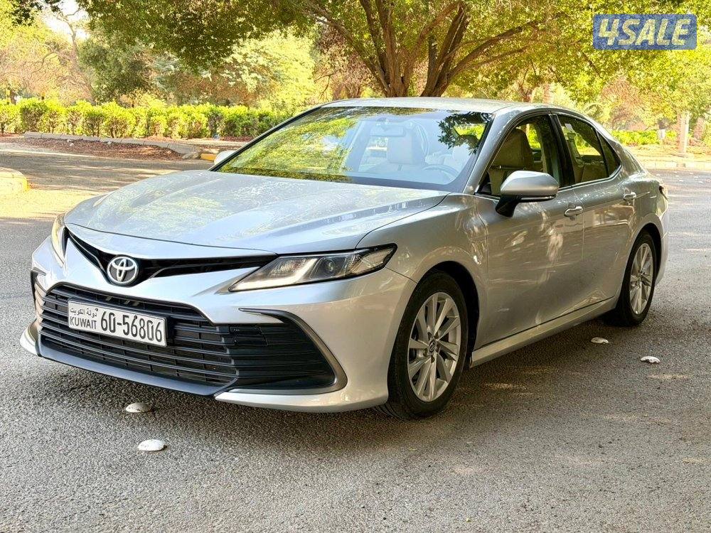 تويوتا كامري LE الساير 2022 راس شاصي0