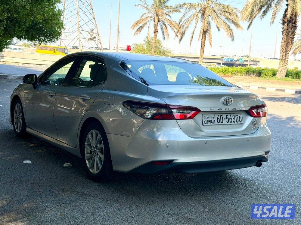 تويوتا كامري LE الساير 2022 راس شاصي4