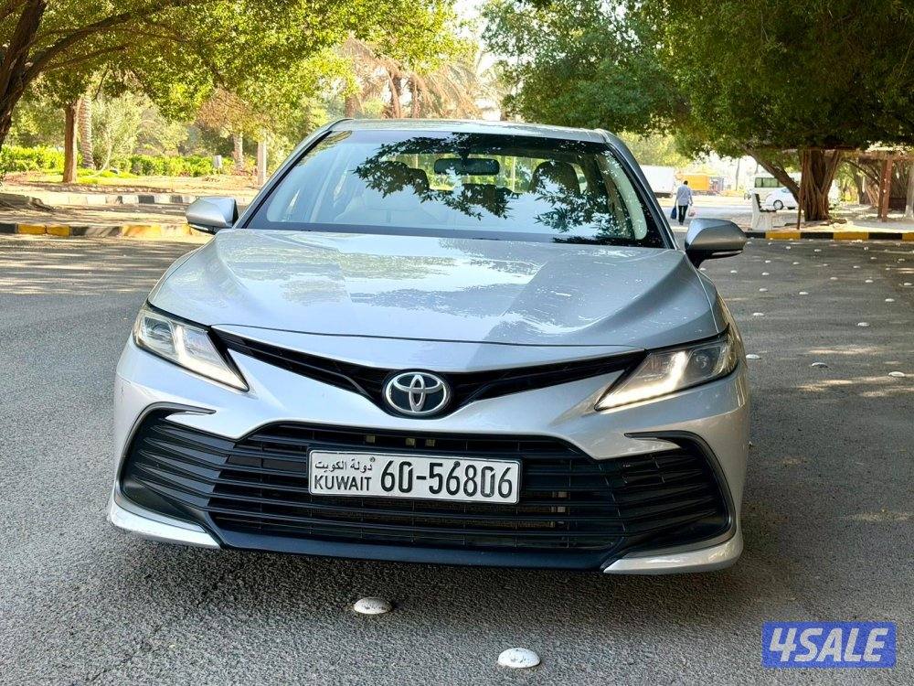 تويوتا كامري LE الساير 2022 راس شاصي5