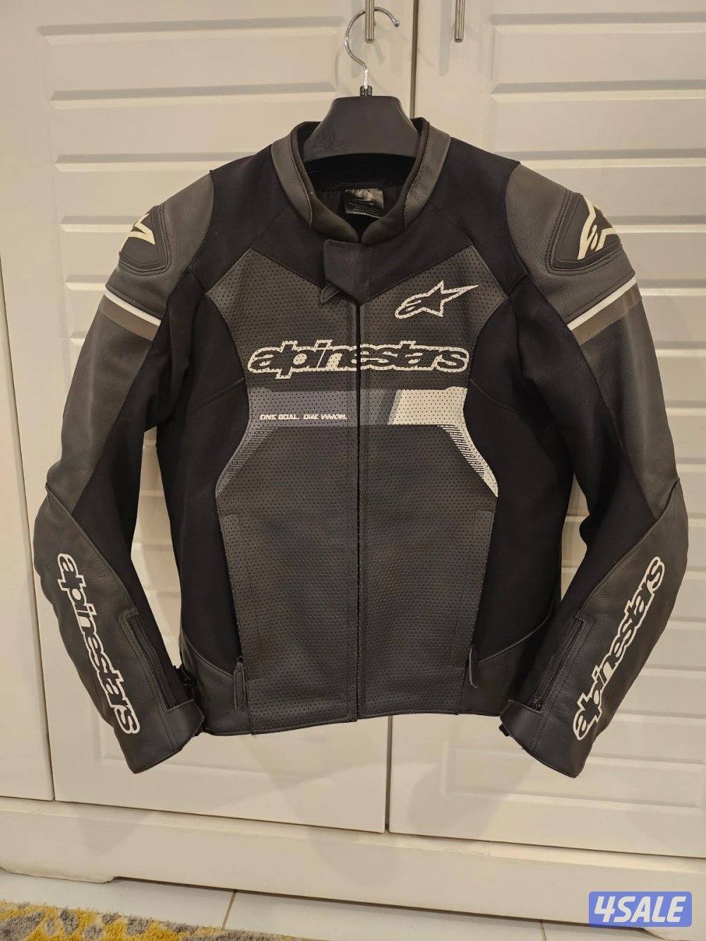 جاكيت البينا ستار سيفتي1