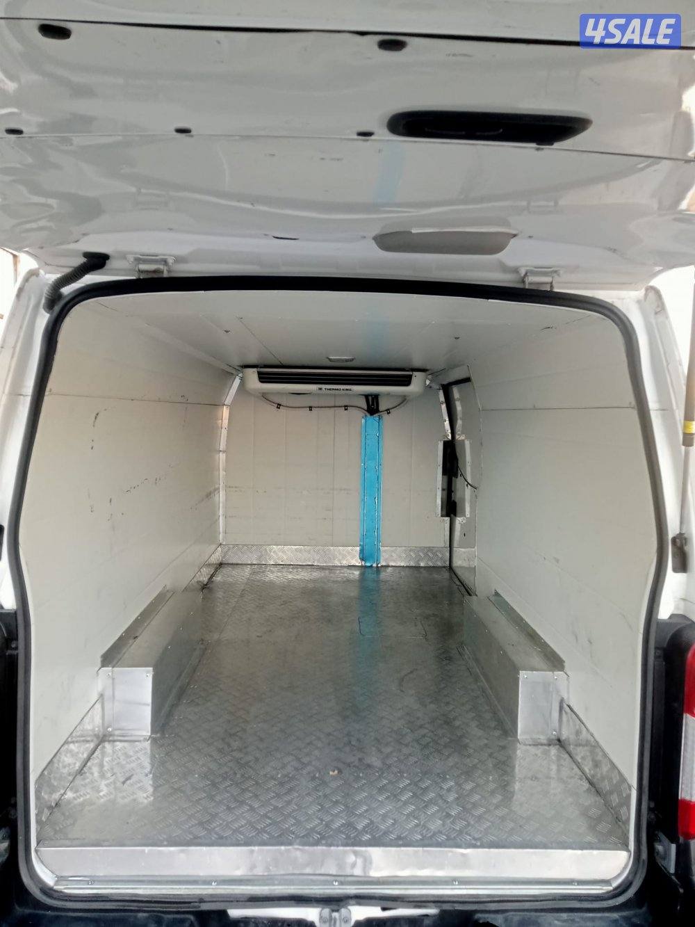 باص نيسان اورفان بوكس مقفل ثلاجه موديل ٢٠٢١6