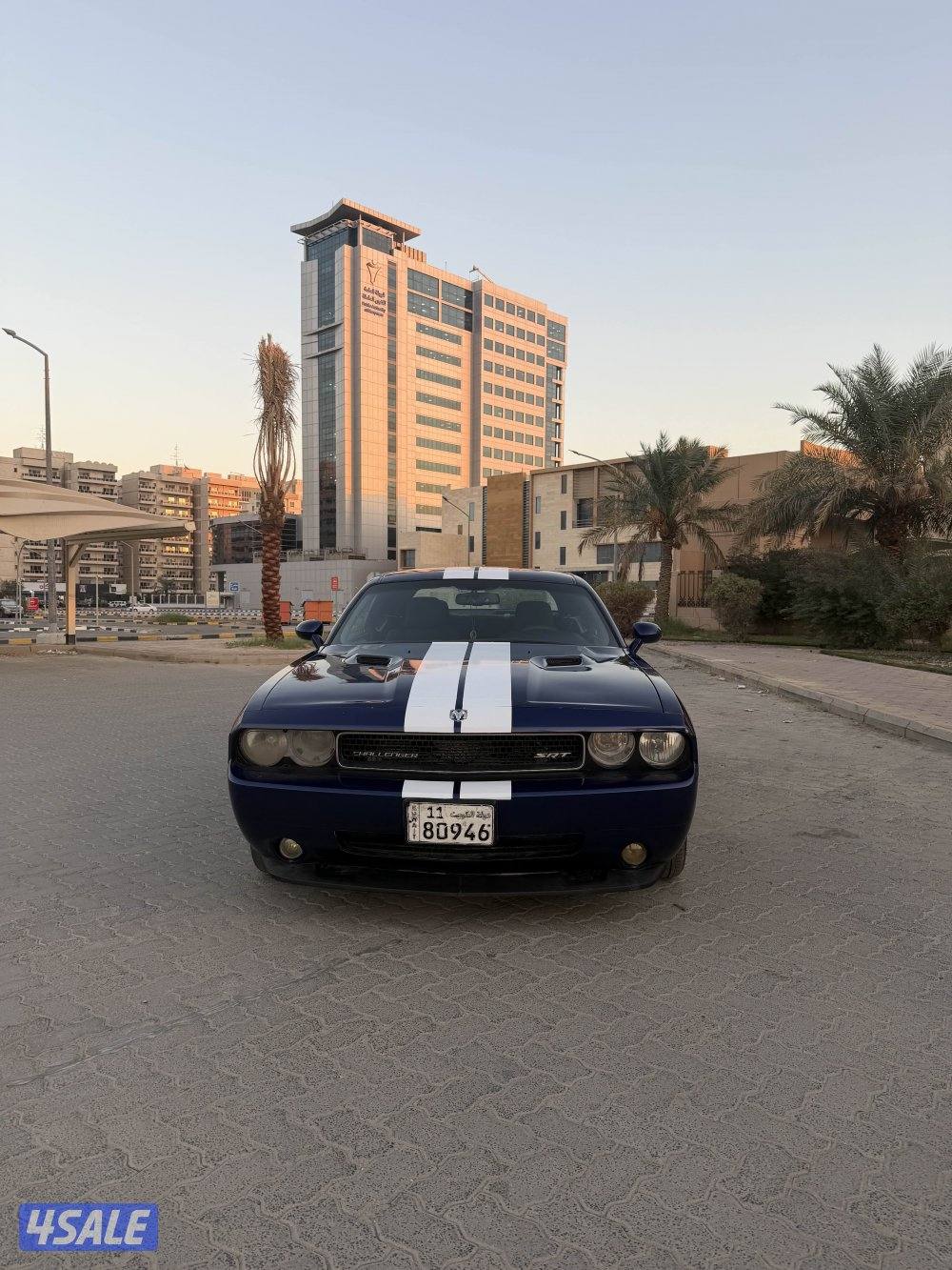 سلام عليكم للبيع شالنجر بحاله مممتازه مرفق مع فحص وكل اموره طيبه6