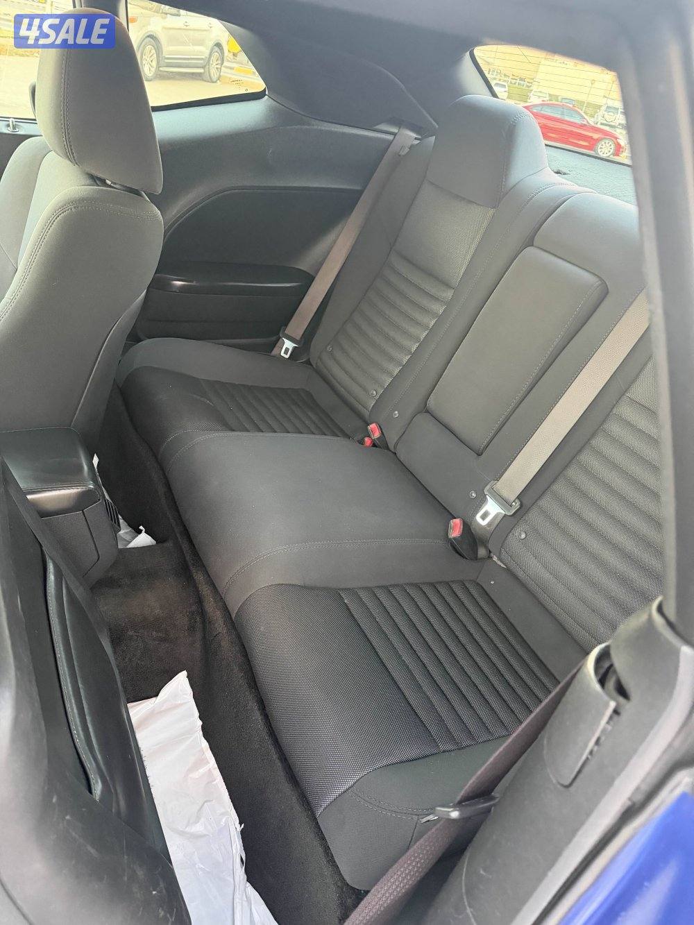 سلام عليكم للبيع شالنجر بحاله مممتازه مرفق مع فحص وكل اموره طيبه9