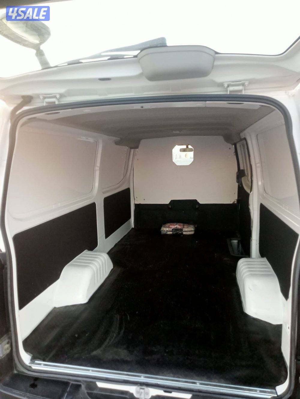 نيسان اورفان بوكس مقفل موديل ٢٠٢٢5