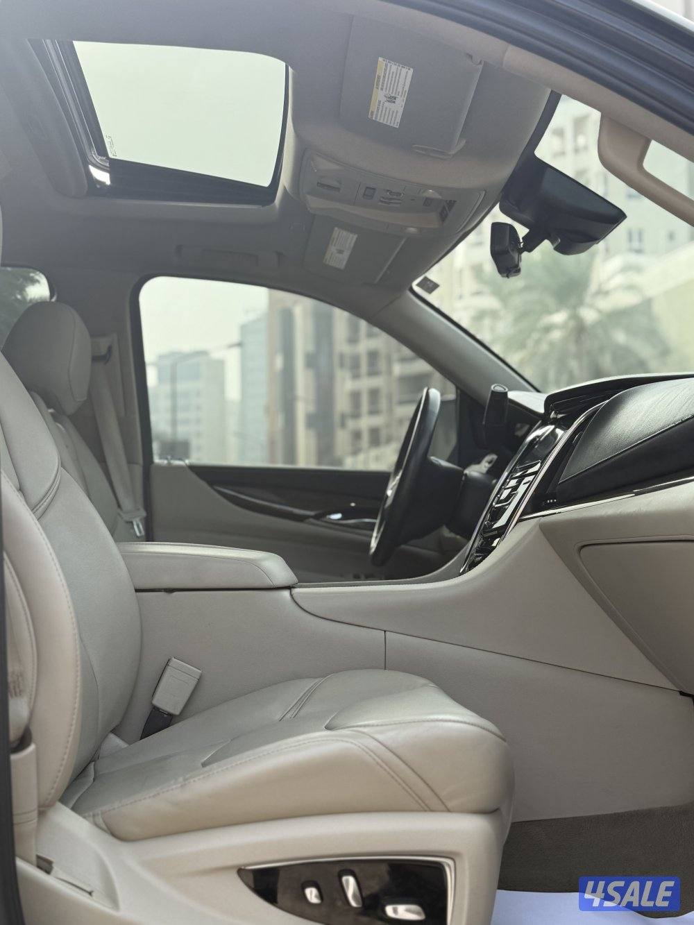 🔺كاديلاك إسكاليد بريميوم 2018الدرجه الاولى 🔺11