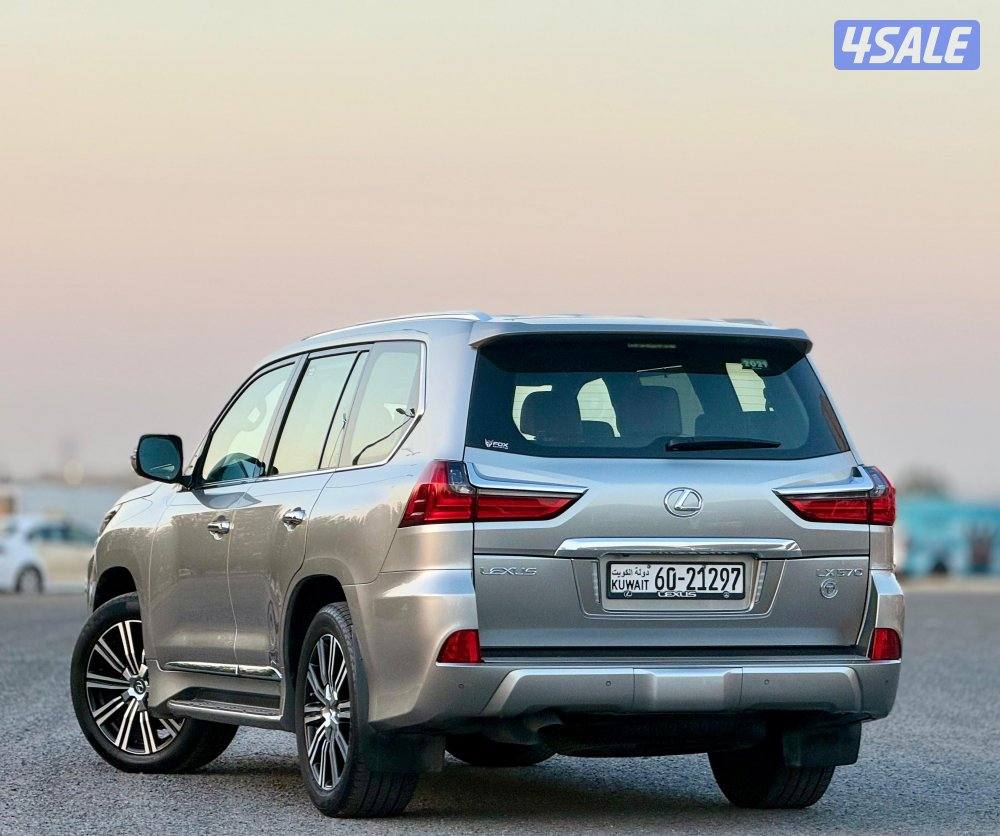 لكزس 2021 الساير درجه اولى صبغ الوكاله2