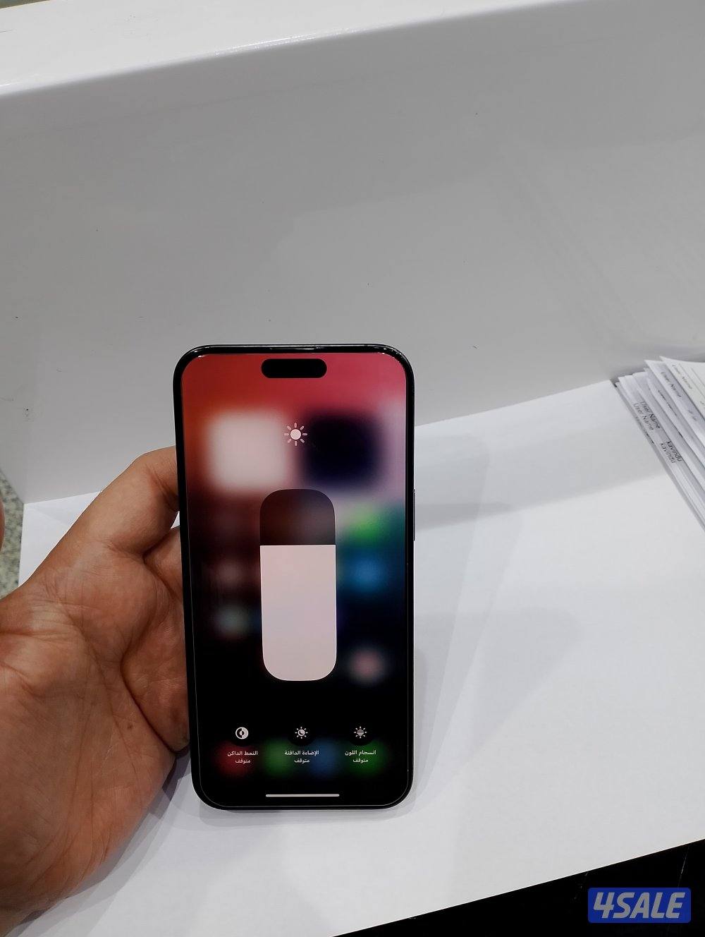 ايفون 15برو ماكس اسود 256 جيجا4