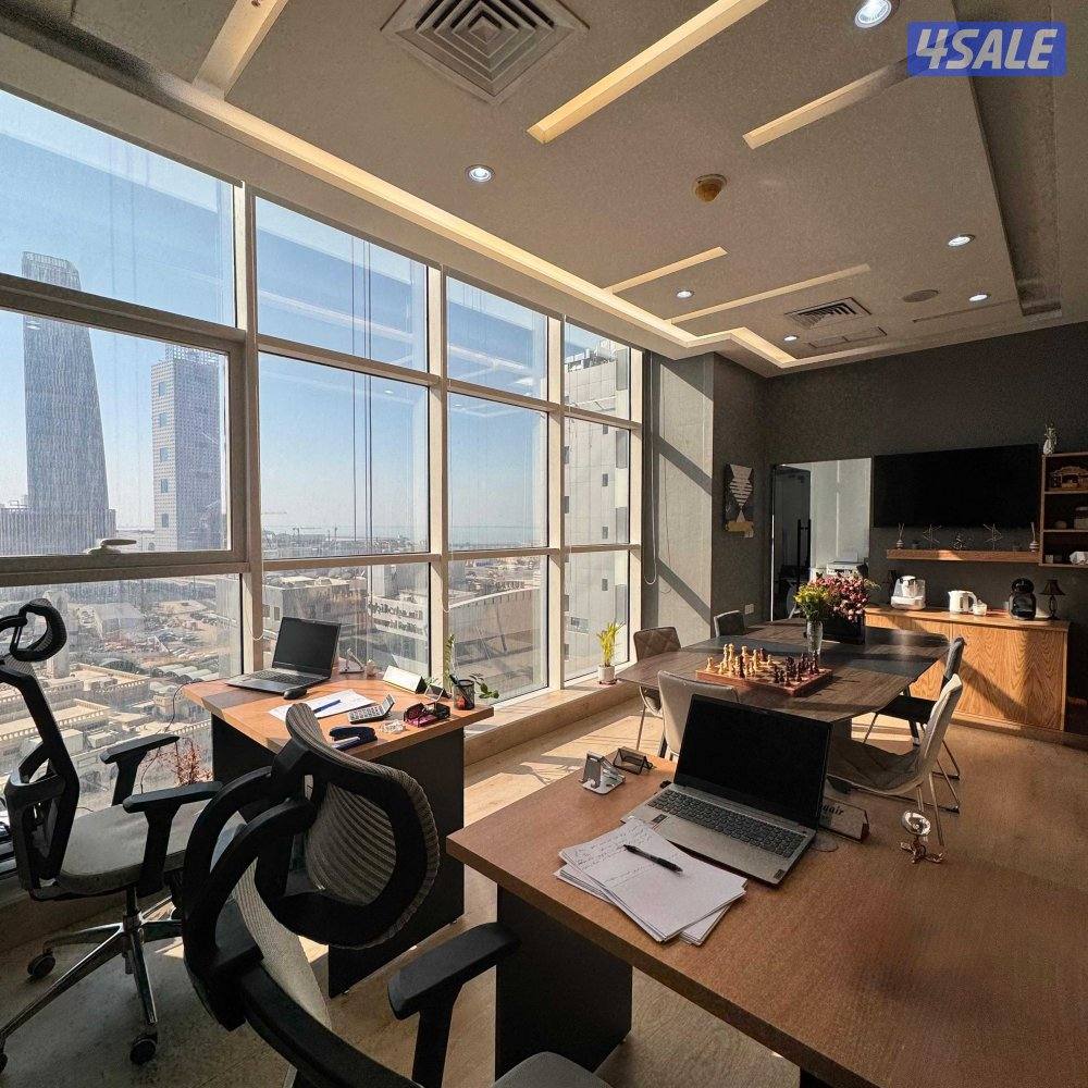 مكتب مفروش تجاري للإيجار  خلو  في شرق قطعة 22