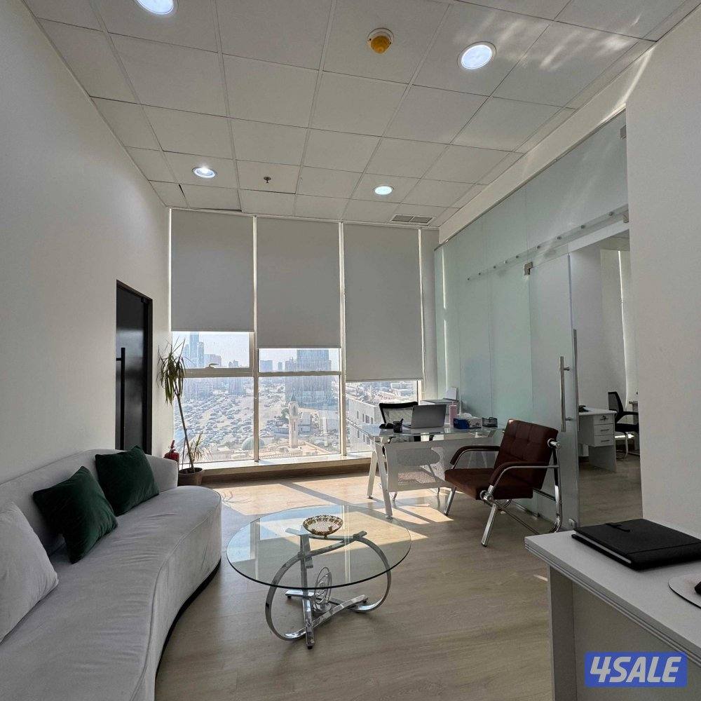 مكتب مفروش تجاري للإيجار  خلو  في شرق قطعة 25