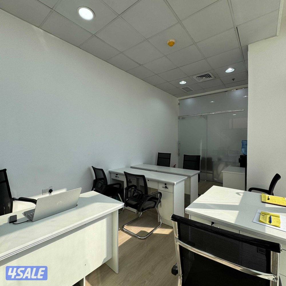 مكتب مفروش تجاري للإيجار  خلو  في شرق قطعة 28