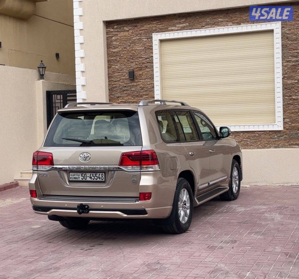 لاندكروزر 20184