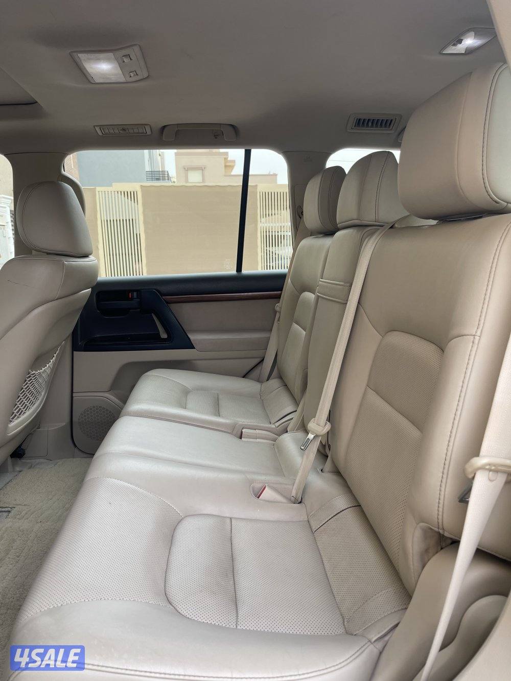 لاندكروزر 20186