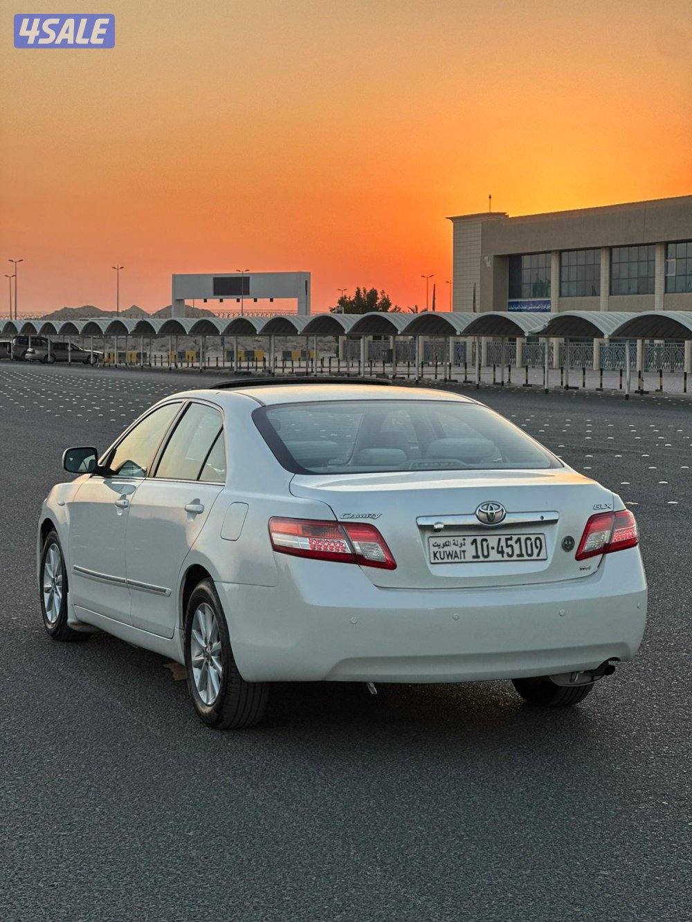 للبيع تويوتا كامري 2011 كاملة المواصفات  شرط الفحص قير مكينه  شاصي1