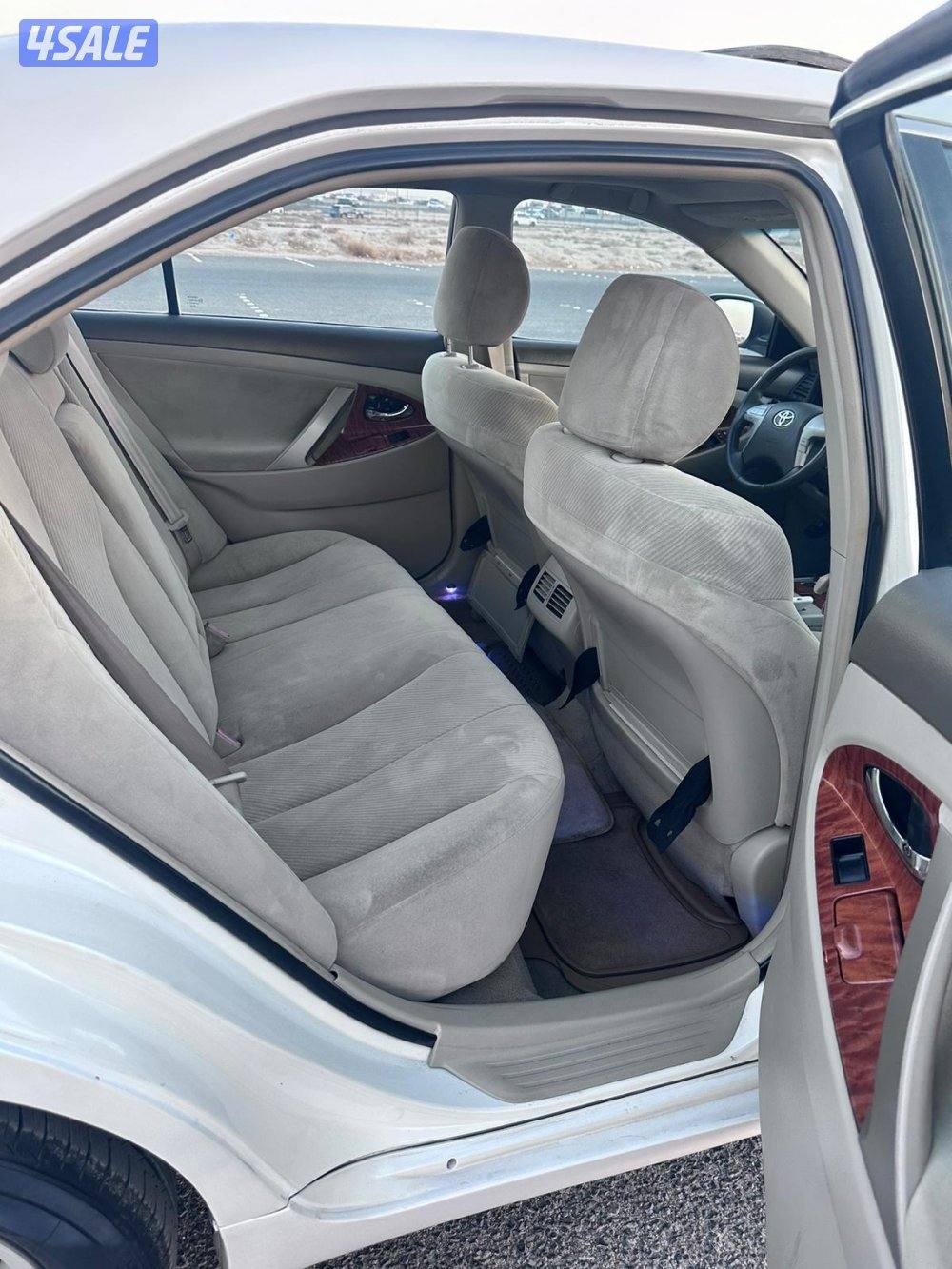 للبيع تويوتا كامري 2011 كاملة المواصفات  شرط الفحص قير مكينه  شاصي8