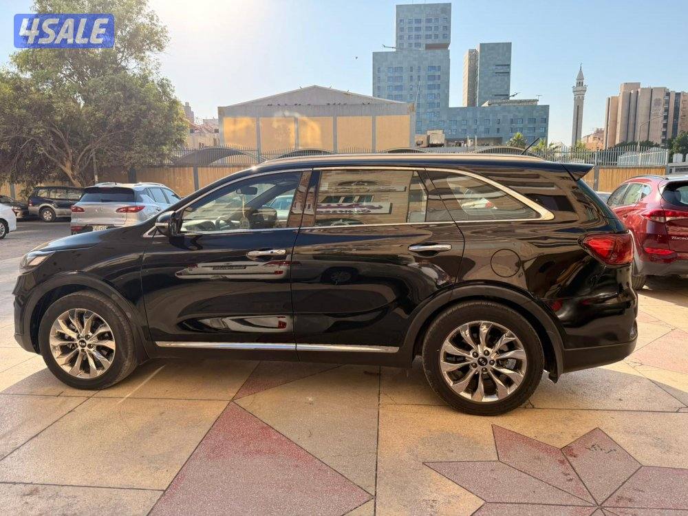 للبيع كيا سورينتو موديل ٢٠١٨ بحالة الوكالة4